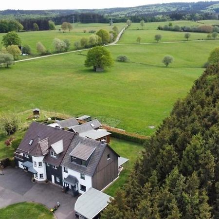 Ferienhaus Michels เฮลเลนธาล ภายนอก รูปภาพ