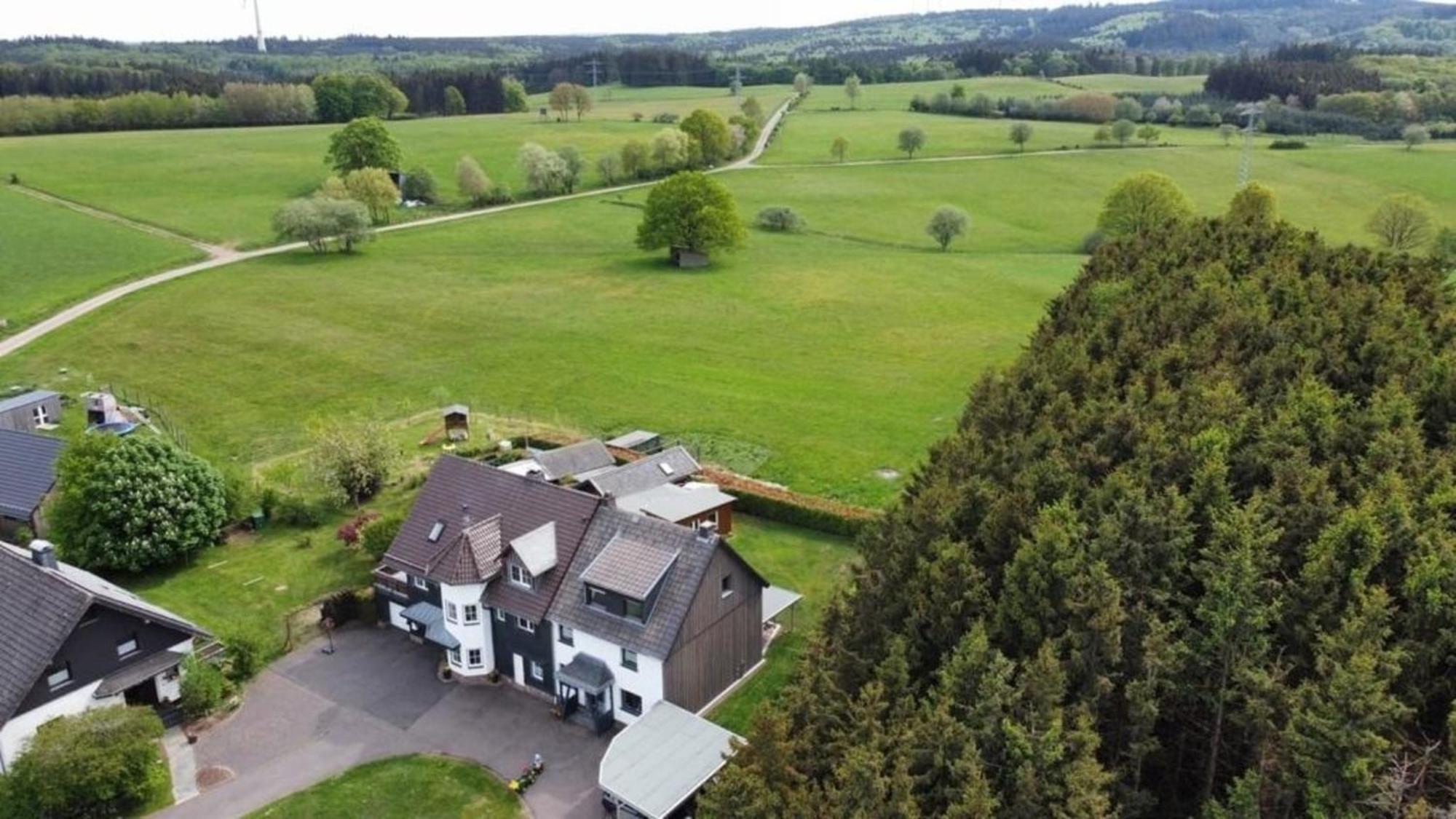 Ferienhaus Michels เฮลเลนธาล ภายนอก รูปภาพ